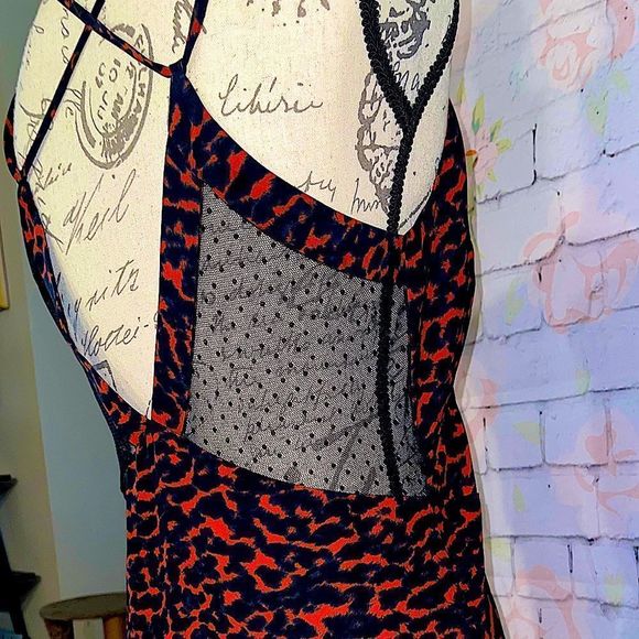 NWT! “BLUE LIFE”RED& Black Cheetah maxi - Picture 13 of 15